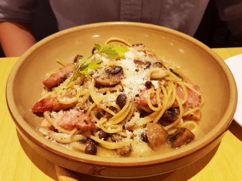 20160929_194741-900x675